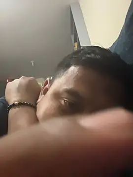 Snapshot of dannybs05 chatting on 11.10.25 dannybs05 online show from 11.10.25