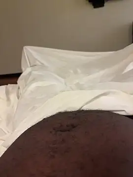 Snapshot of 1HOEBOSS chatting on 11.12.25 1HOEBOSS online show from 11.12.25