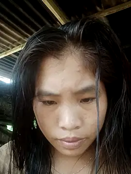 Luyen004 online show from 10.04.25