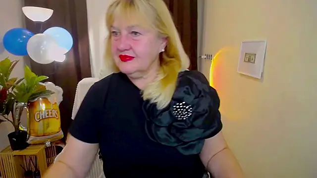 EmmaEllison online show from 09.17.25