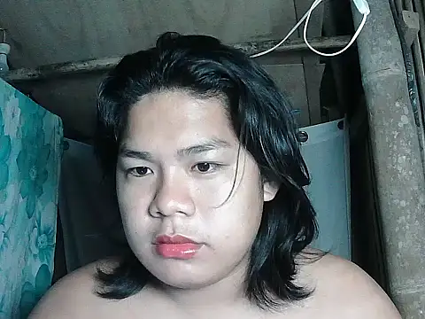 Snapshot of Huntrix2025 chatting on 04.19.26 Huntrix2025 online show from 04.19.26