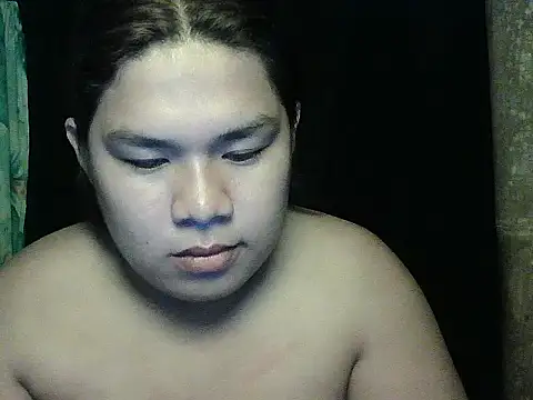 Snapshot of Huntrix2025 chatting on 05.16.26 Huntrix2025 online show from 05.16.26