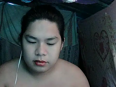 Snapshot of Huntrix2025 chatting on 05.29.26 Huntrix2025 online show from 05.29.26