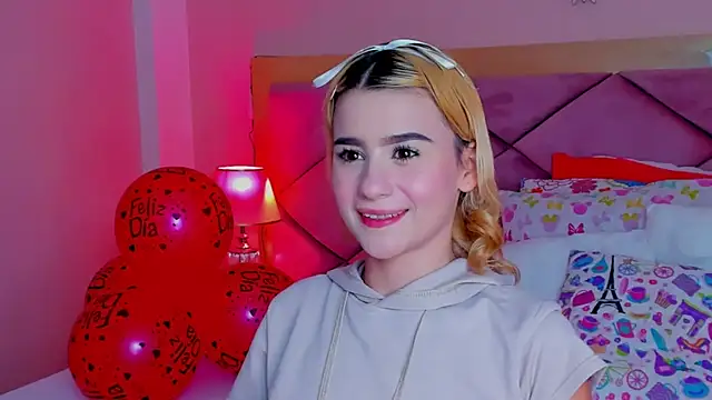 ChloeLaurentt online show from 02.18.26