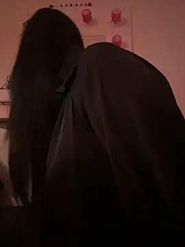 Snapshot of Nicol_X chatting on 11.10.25 Nicol X online show from 11.10.25