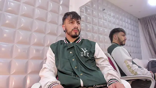 Snapshot of Jack_Daniel__ chatting on 11.17.25 Jack Daniel online show from 11.17.25