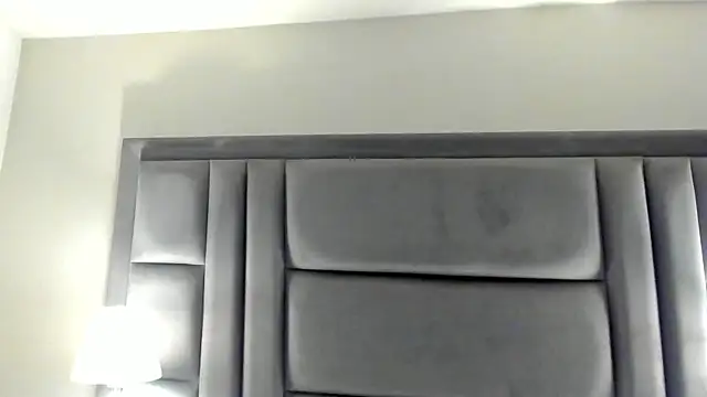 Snapshot of LaylaaDoll chatting on 07.04.26 LaylaaDoll online show from 07.04.26