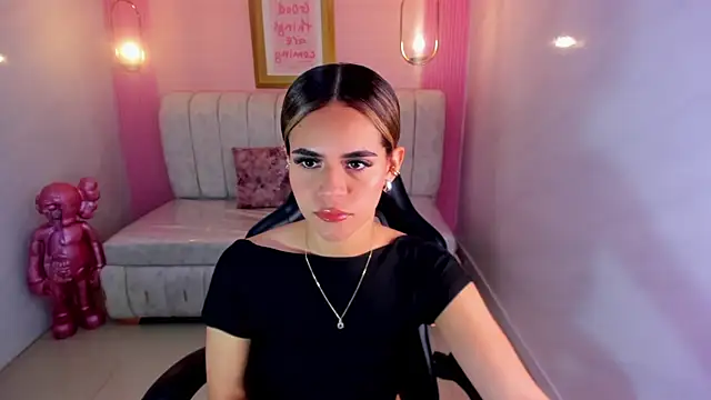 Snapshot of lilith4_s chatting on 11.21.25 lilith4 s online show from 11.21.25