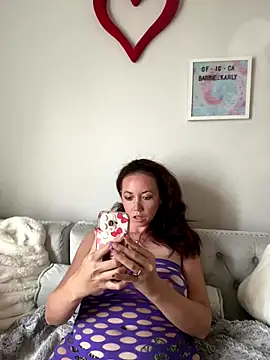 BarbieKarly online show from 09.23.25