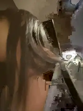 Isabella-Teen online show from 09.29.25