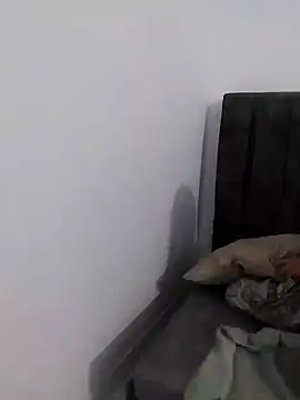 Snapshot of noe_30 chatting on 09.14.25 noe 30 online show from 09.14.25