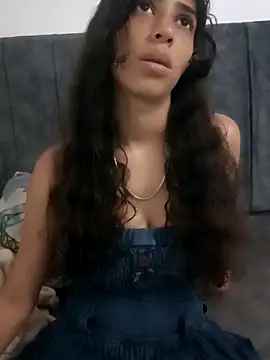 Snapshot of noe_30 chatting on 09.21.25 noe 30 online show from 09.21.25