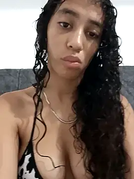 Snapshot of noe_30 chatting on 10.31.25 noe 30 online show from 10.31.25