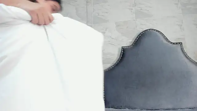 isabel 09 online show from 09.26.25