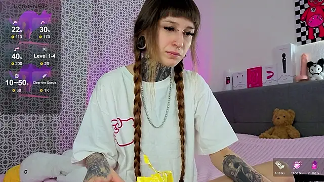 LilithPoison online show from 01.14.26