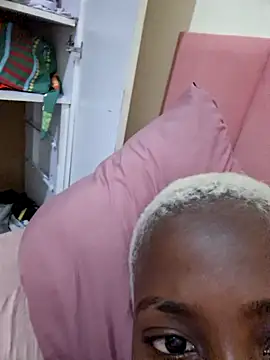 Snapshot of negaa25 chatting on 09.25.25 negaa25 online show from 09.25.25