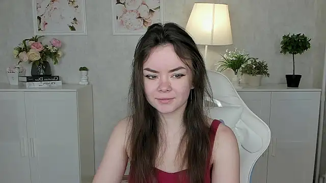 Gentle Ariel online show from 09.20.25