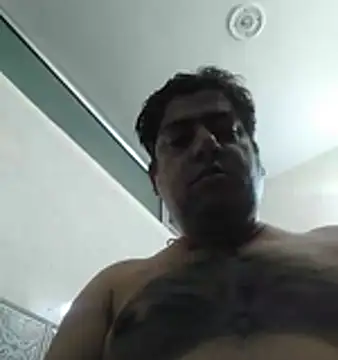 Snapshot of Love40777 chatting on 05.15.26 Love40777 online show from 05.15.26