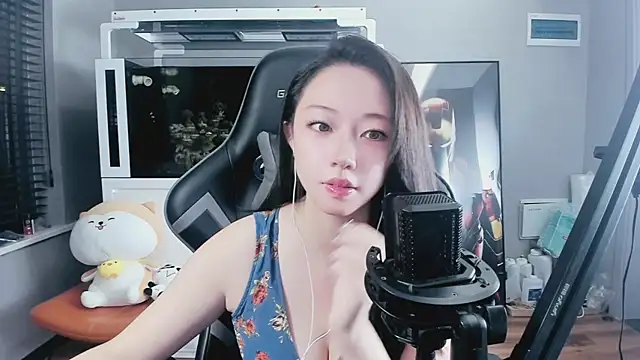 Keke-Bai online show from 10.04.25