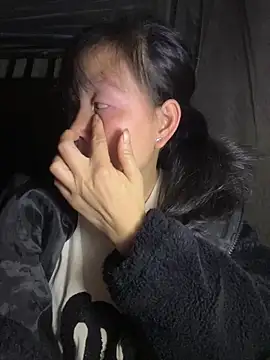 huong-18 online show from 12.21.25