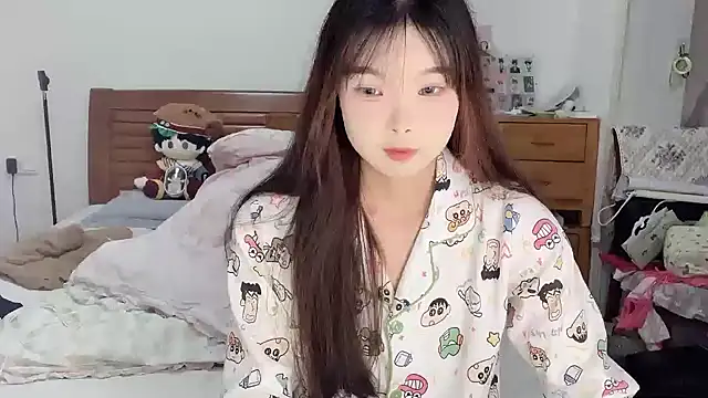 Akong11 online show from 10.02.25