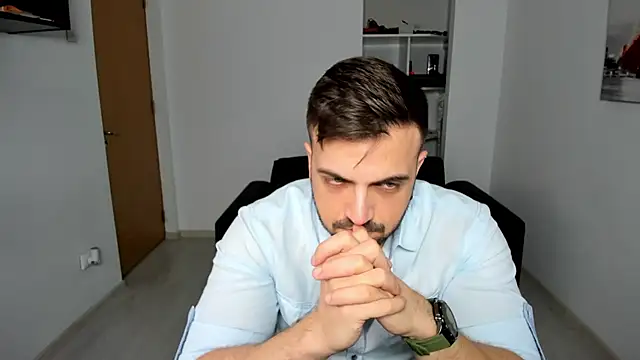 Snapshot of Jace_Thorne chatting on 10.17.25 Jace Thorne online show from 10.17.25