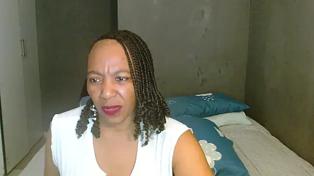 Lillyan N online show from 04.09.26