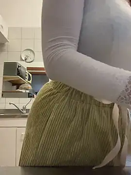 Snapshot of ainaht chatting on 02.05.26 ainaht online show from 02.05.26