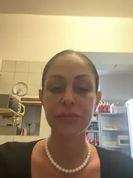 Snapshot of ainaht chatting on 02.11.26 ainaht online show from 02.11.26