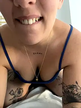 Snapshot of anonyme_hot47 chatting on 11.26.25 anonyme hot47 online show from 11.26.25