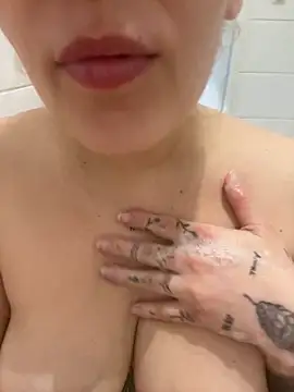 Snapshot of anonyme_hot47 chatting on 03.10.26 anonyme hot47 online show from 03.10.26