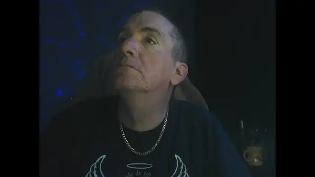 Snapshot of Sex_and_loves chatting on 11.05.25 Sex and loves online show from 11.05.25