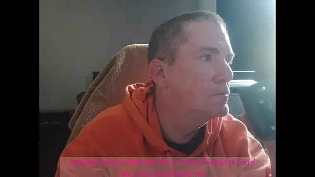 Snapshot of Sex_and_loves chatting on 11.06.25 Sex and loves online show from 11.06.25