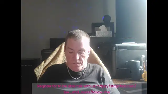 Snapshot of Sex_and_loves chatting on 11.07.25 Sex and loves online show from 11.07.25