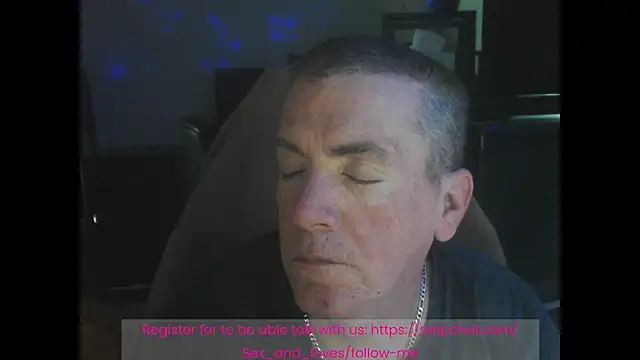 Snapshot of Sex_and_loves chatting on 11.11.25 Sex and loves online show from 11.11.25