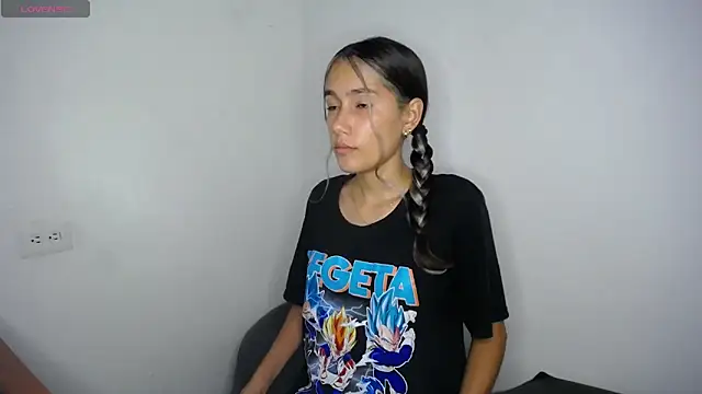 Amber Miiller2 online show from 11.20.25