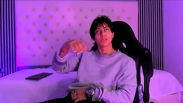 toji luxxer online show from 11.11.25