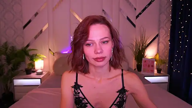 ShyySiren online show from 02.11.26