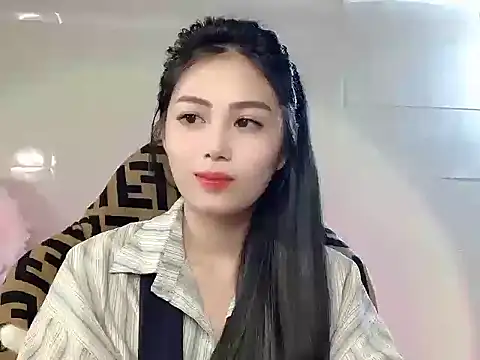 Lyly4757 online show from 11.08.25