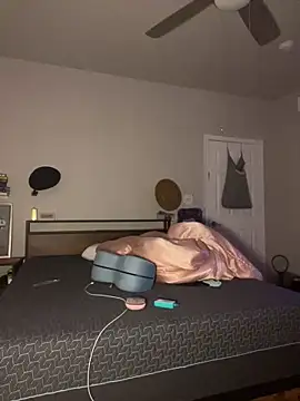 Texxaspearl online show from 10.06.25