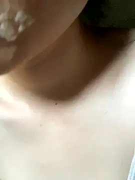 Bella sexy98 online show from 10.10.25