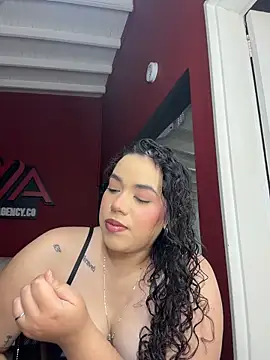 krisstenSantos online show from 02.16.26