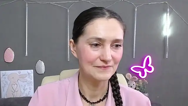 TayaFinch online show from 04.02.26