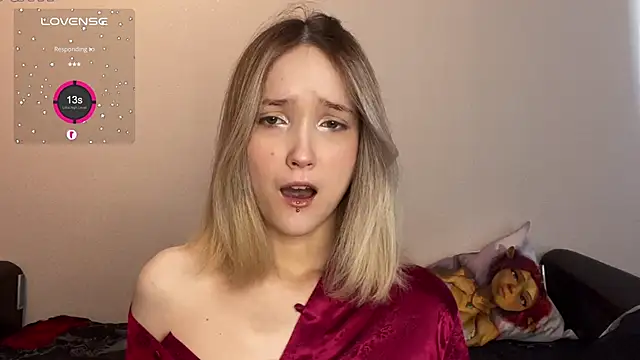 Snapshot of SoftcoreAlly chatting on 10.01.25 SoftcoreAlly online show from 10.01.25