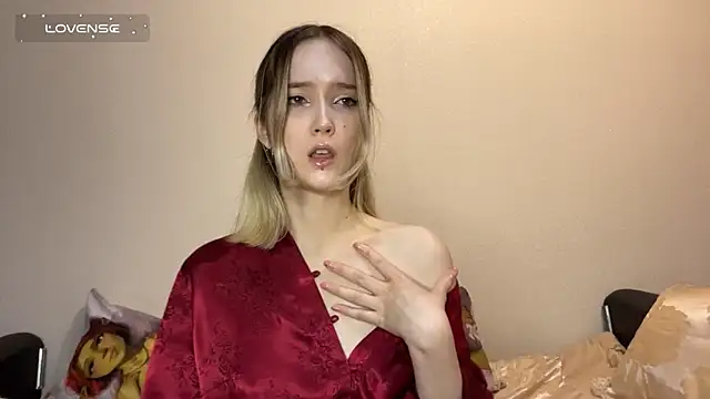 Snapshot of SoftcoreAlly chatting on 11.24.25 SoftcoreAlly online show from 11.24.25