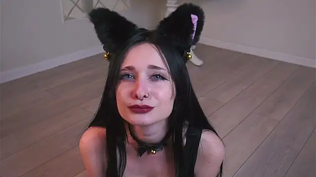 DarcyAspacio online show from 10.23.25