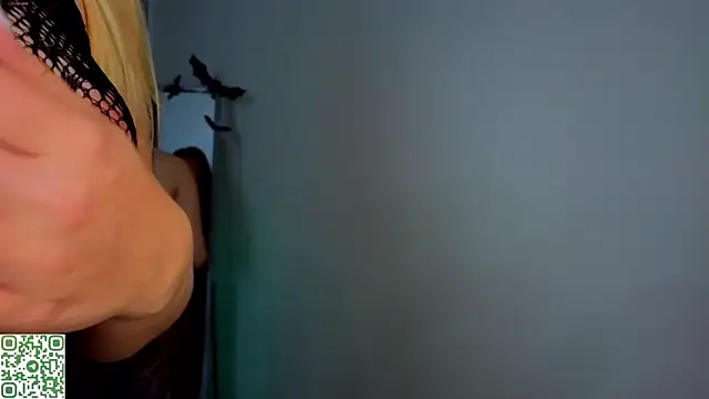 DieraHardeyy online show from 10.27.25