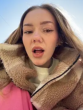 MilaMoone online show from 03.22.26