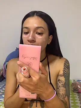 MiQeilaSweet online show from 06.05.26