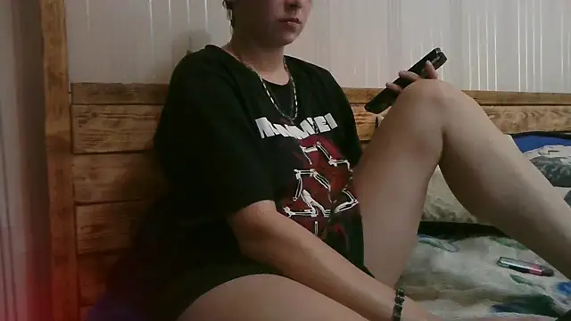 EthelsLover online show from 10.16.25